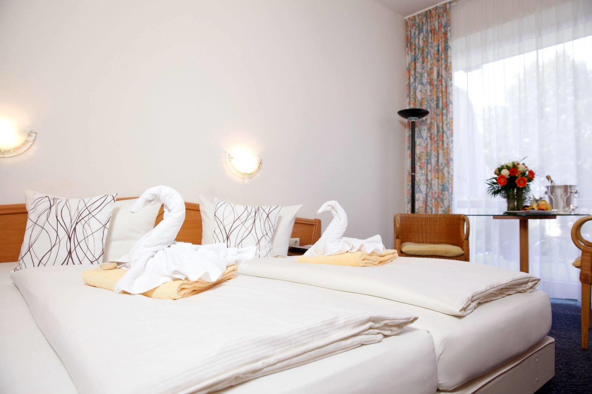 Sonnenhotel Fuerstenbauer Боденмайс Екстер'єр фото